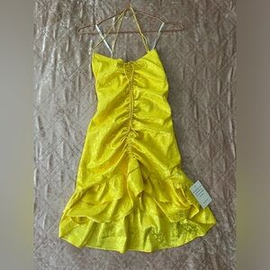 For love & lemons mini dress yellow new with tags 
Size small
